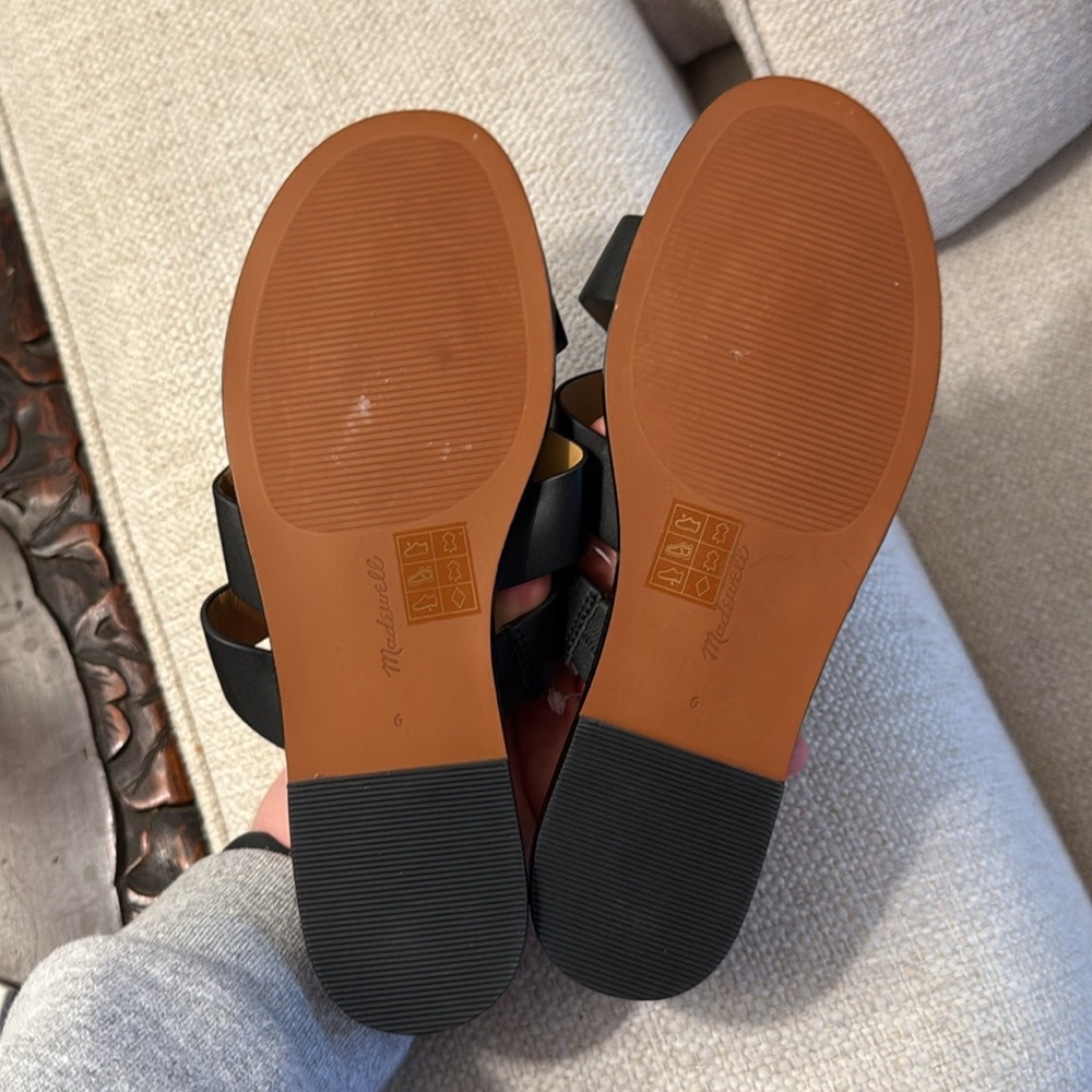 Madewell The Mena Slide Sandal in True Black - Picture 8 of 9